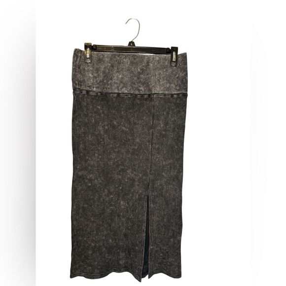 White Birch Black Label Boutique Black Thermal Side Slit Midi Skirt Large New - Picture 1 of 6